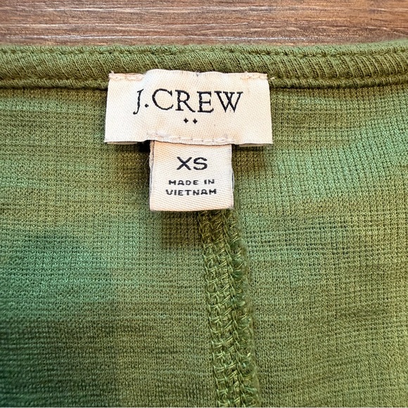 J. Crew Olive Green Button-Front Tie Crop Top - Picture 4 of 5